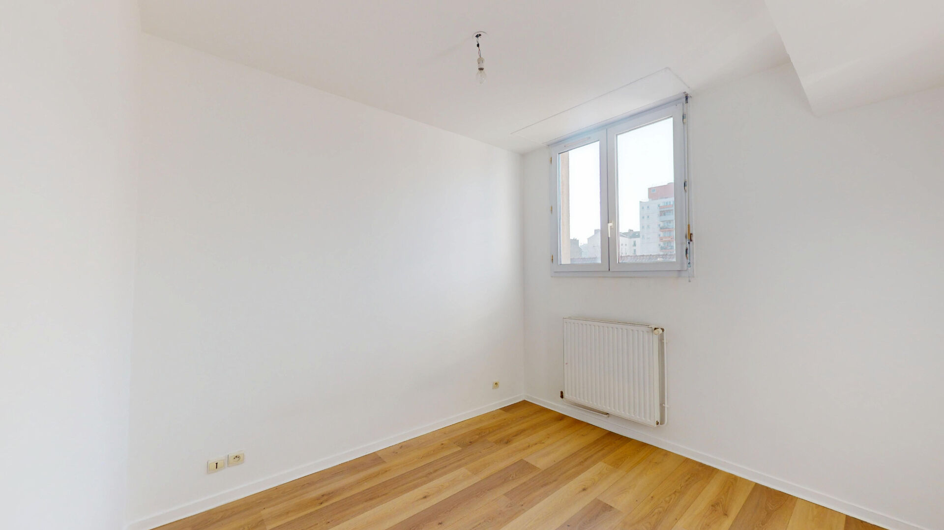 Appartement Saint Ouen Sur Seine 2 pièces rue Jules Verne
