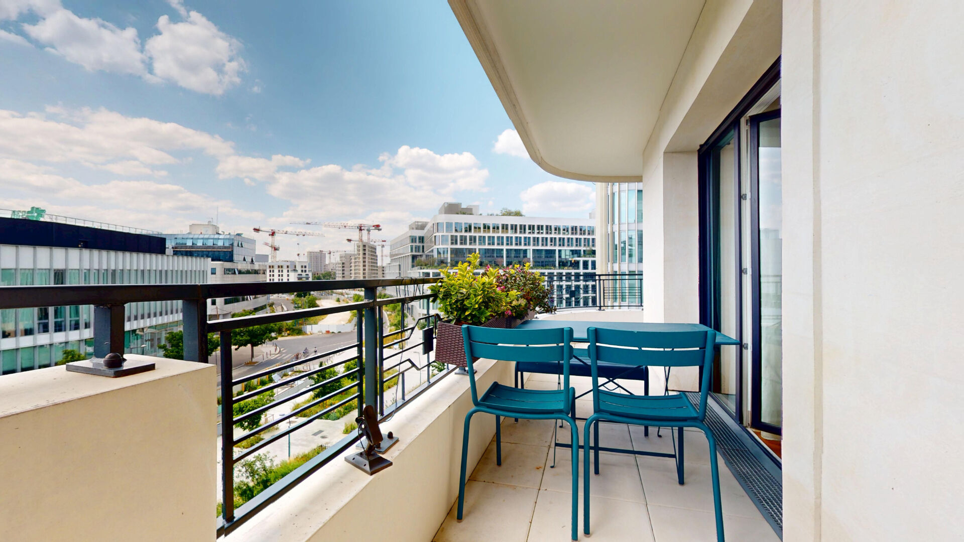Appartement 4 pièces avec extérieur à 1min de la Ligne 14