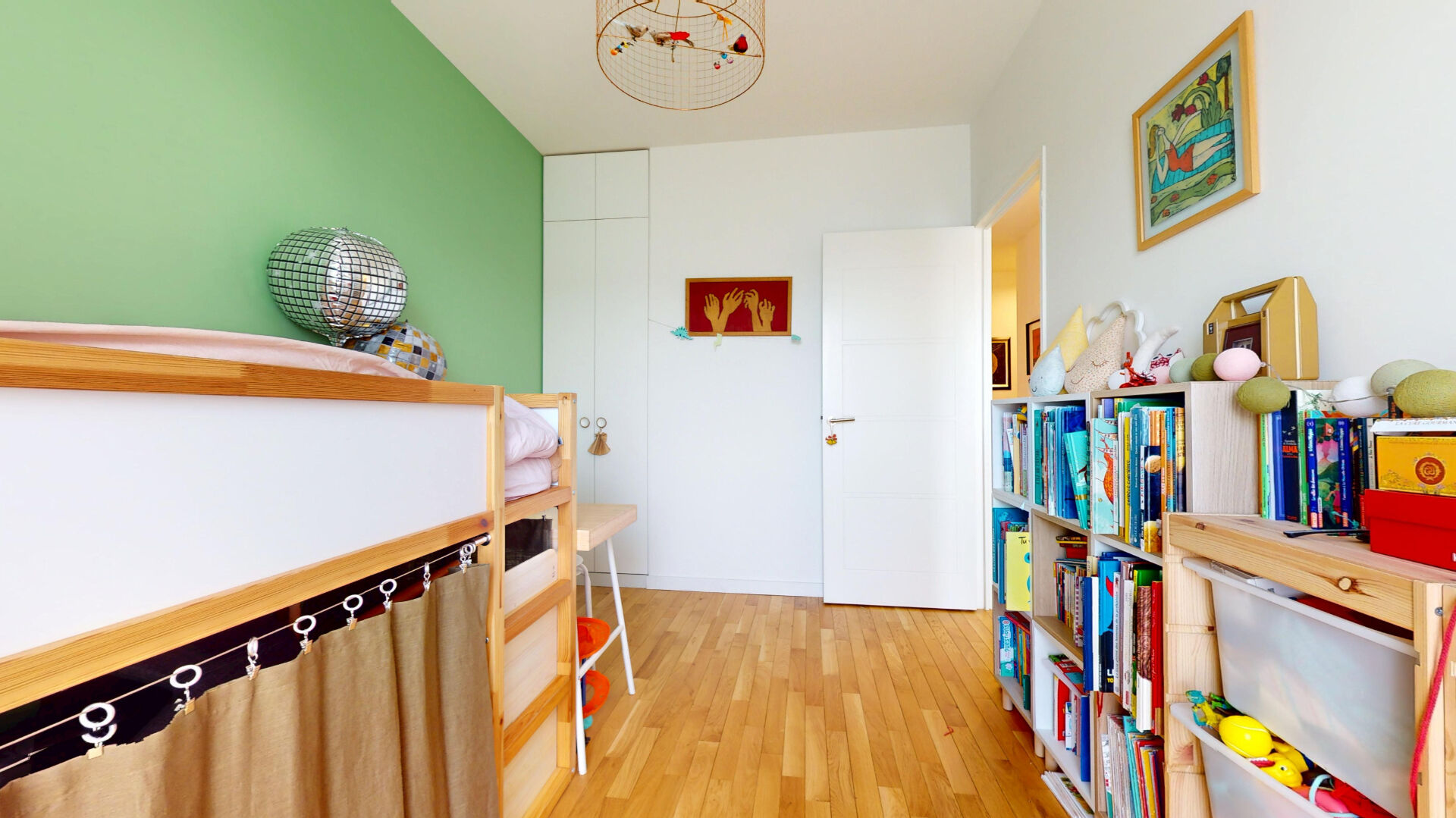 Appartement 4 pièces avec extérieur à 1min de la Ligne 14