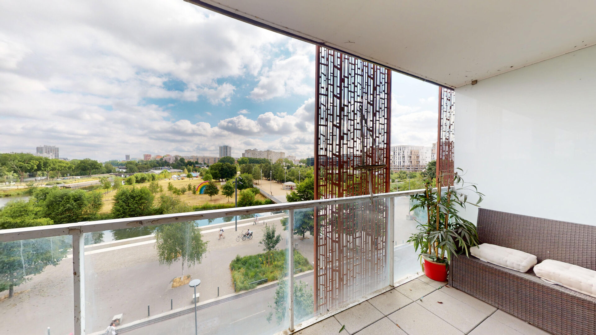 Appartement  4 pièces lumineux avec une vue dégagée sur le parc.