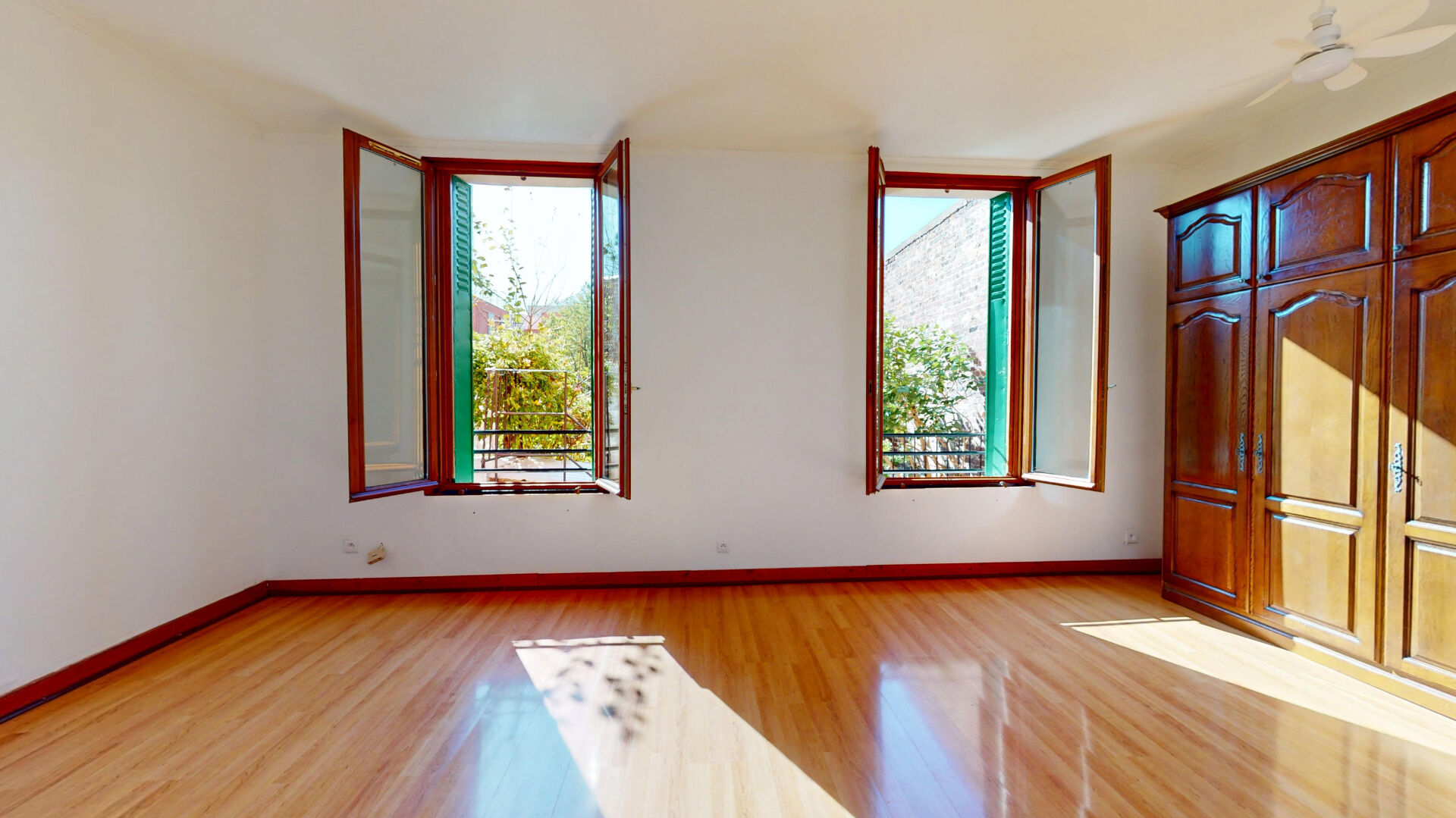 Appartement Saint Ouen Sur Seine 2 pièce(s) 56 m2