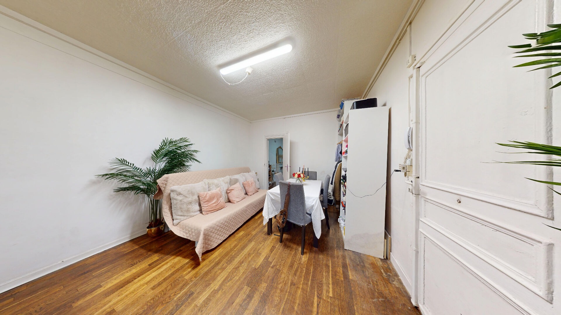 2 pièces - métro Garibaldi