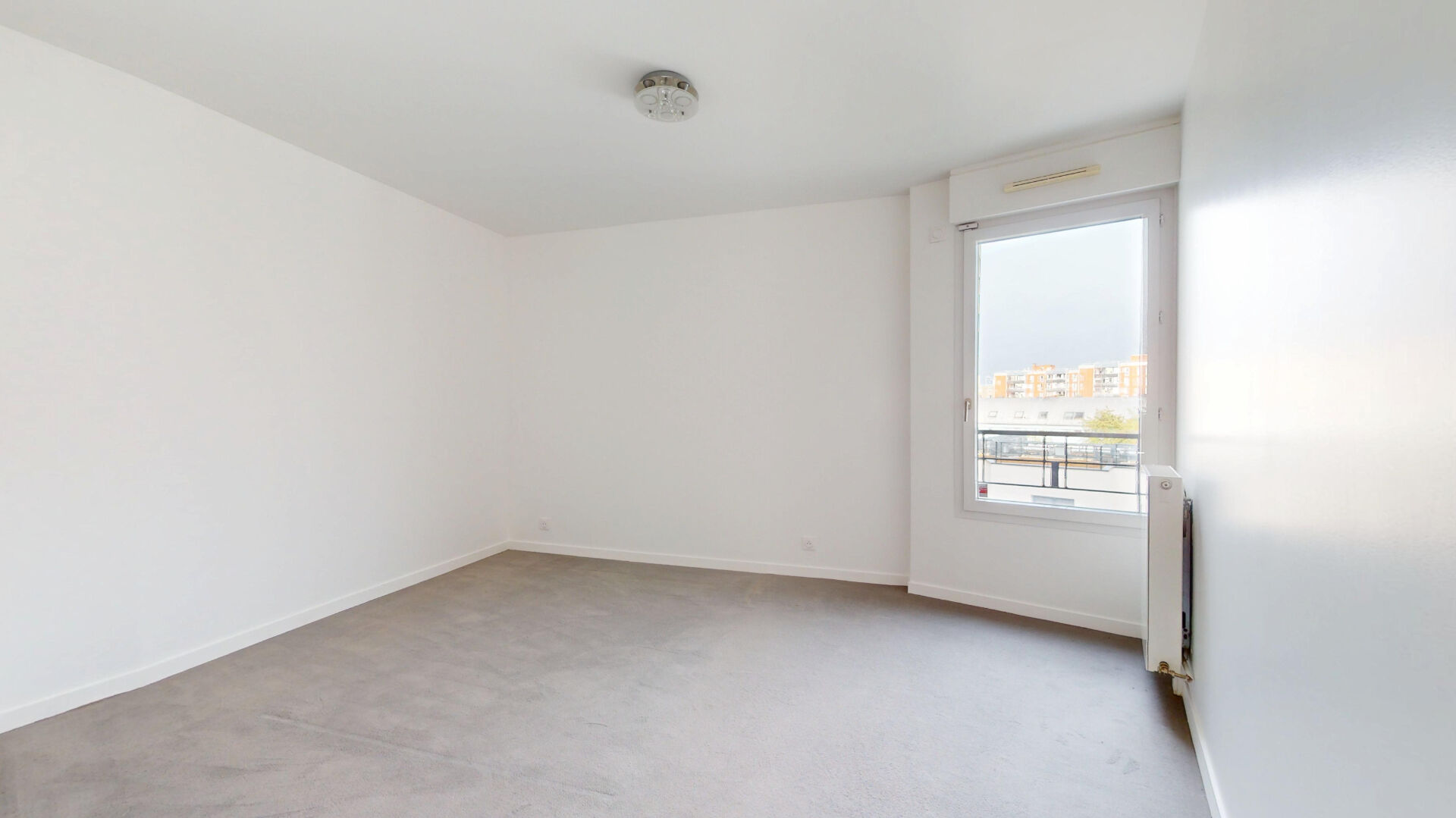 Appartement  4 pièces porte de Saint-Ouen