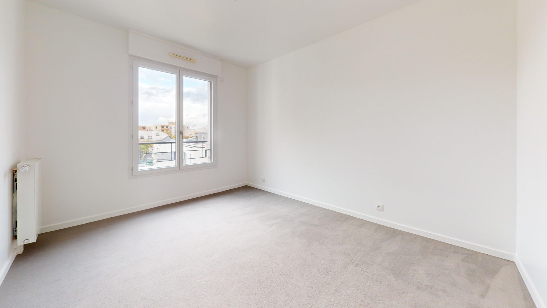 Appartement  4 pièces porte de Saint-Ouen