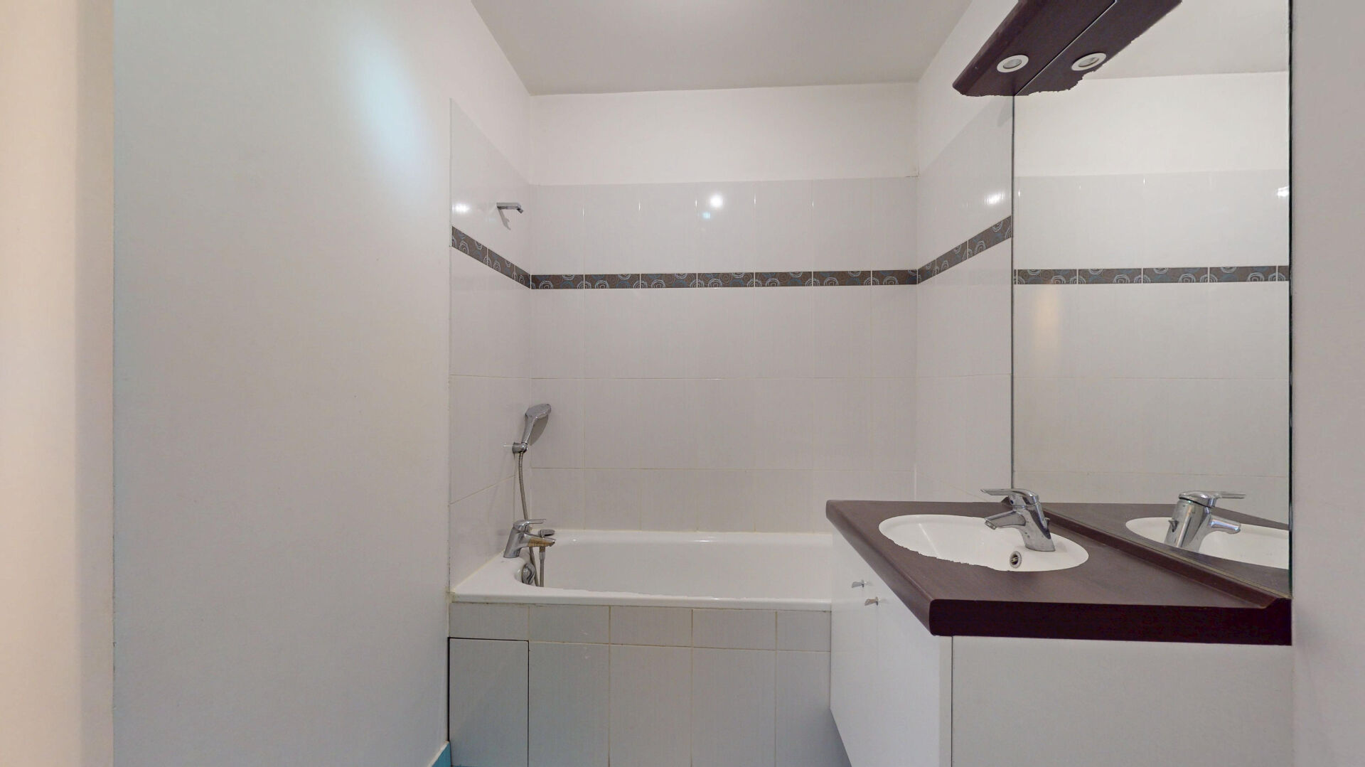 Maison 4 pièces jardin garage allée Isabeau