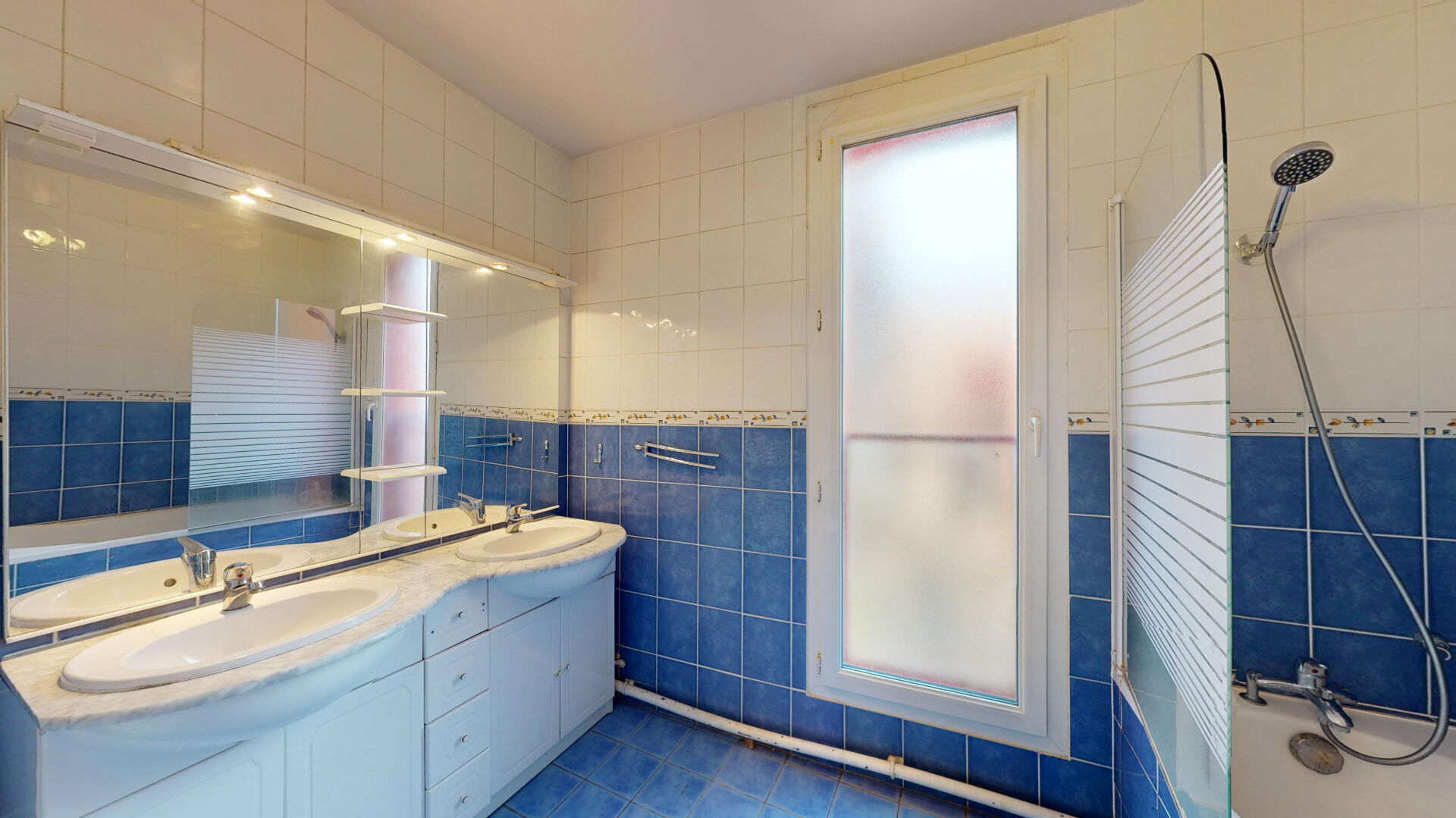 Triplex Pleyel 3/4 pièces avec terrasse de 40m²