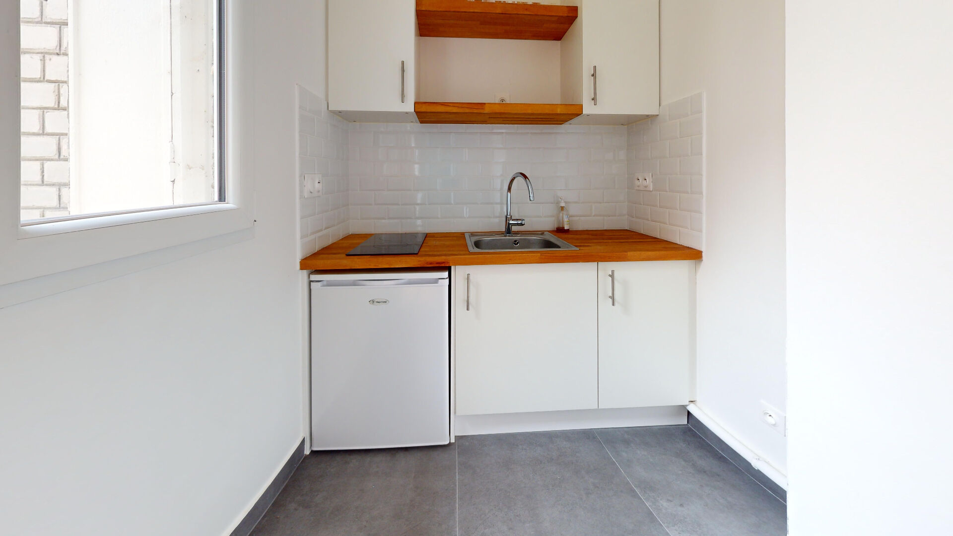 Studio avec jaridn Mairie de Saint-Ouen