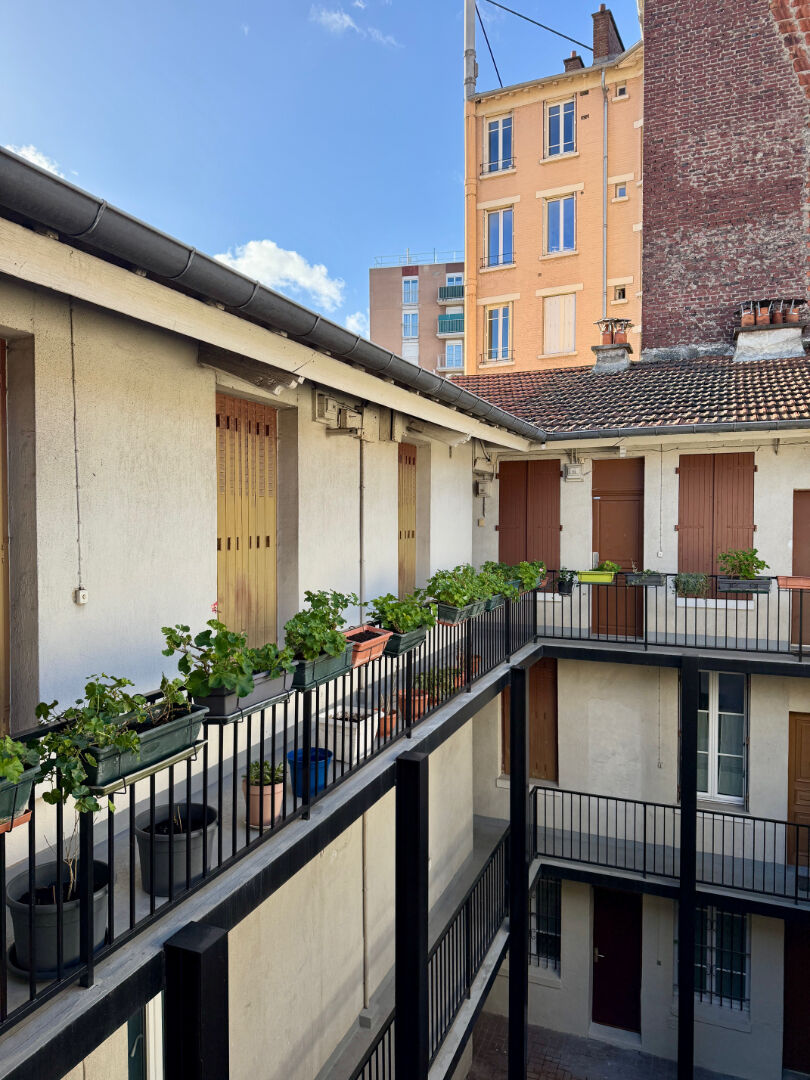 Appartement 2 pièces et ses combles