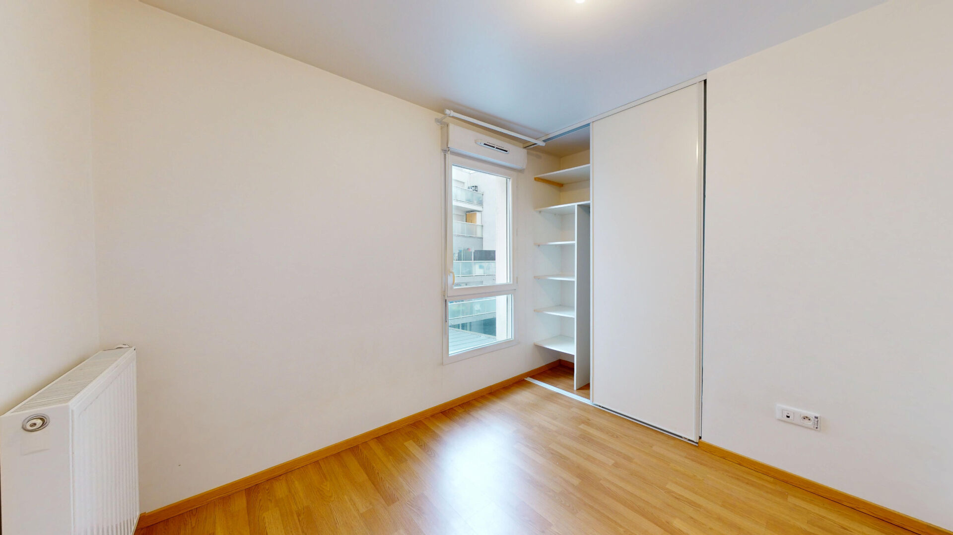 Appartement Saint Ouen Sur Seine 3 pièces lumineux avec une vue dégagée sur le parc.