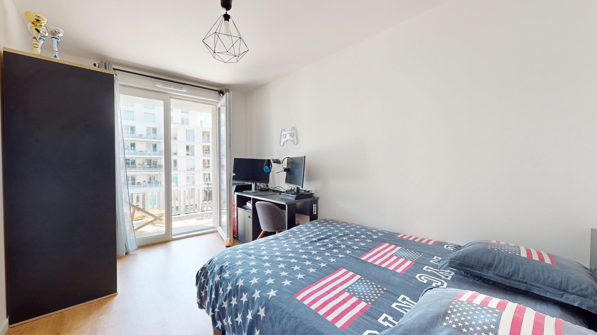 Appartement  4 pièces Mairie de Saint-Ouen