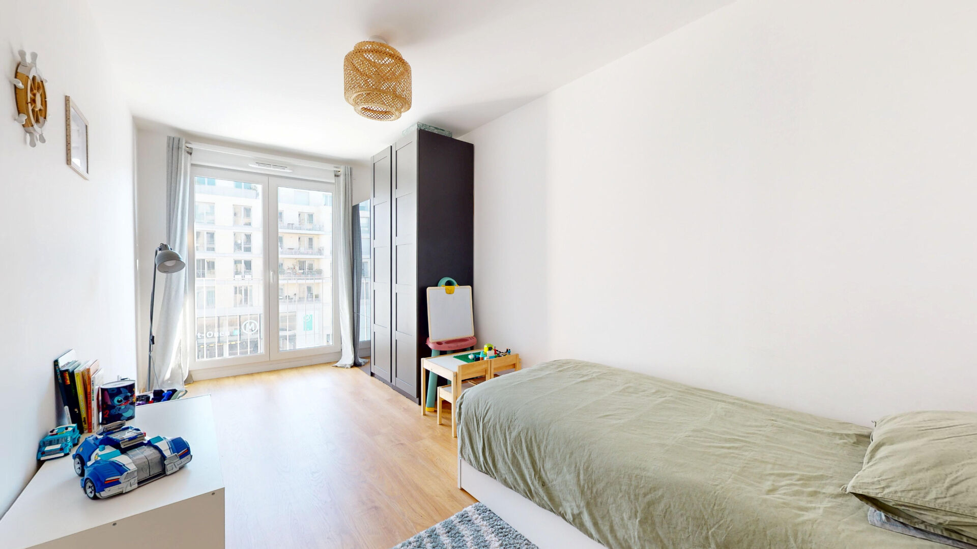 Appartement  4 pièces Mairie de Saint-Ouen