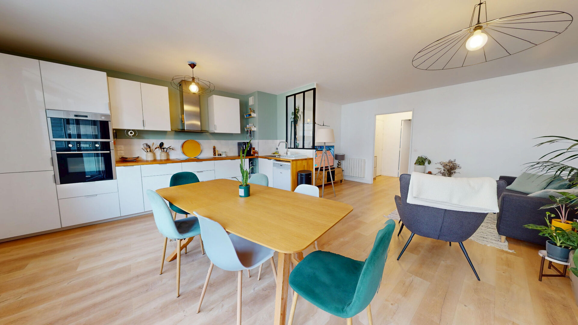 T3 au pied du métro 14 - Mairie de Saint-Ouen - 68m²