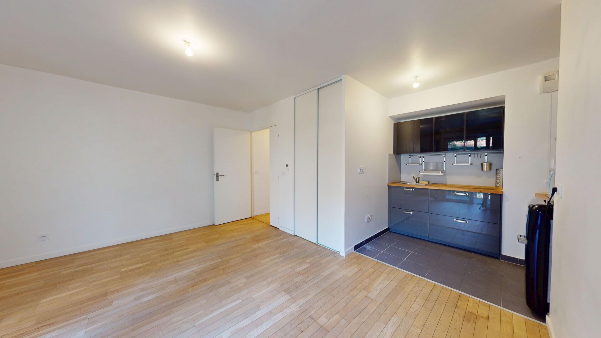 Appartement Saint Ouen Sur Seine 2 pièce(s)