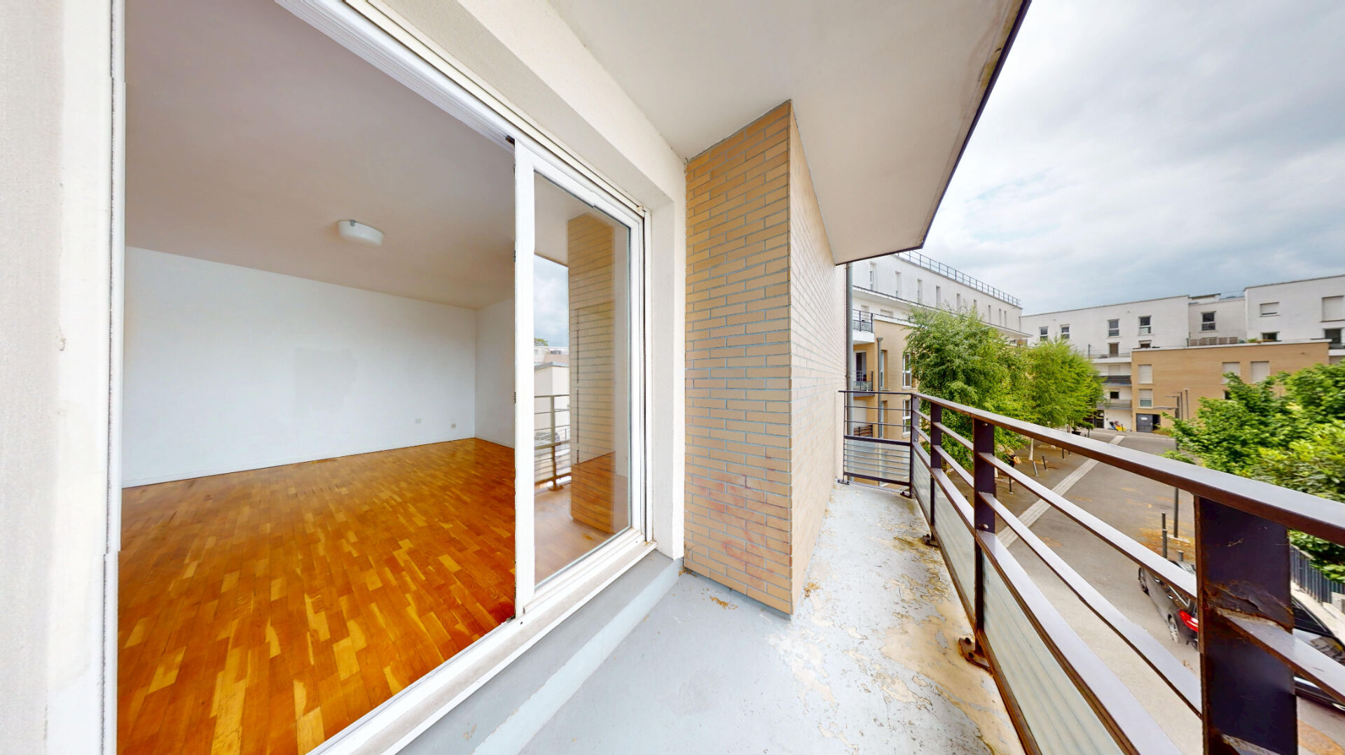 Appartement 3 pièces avec balcon