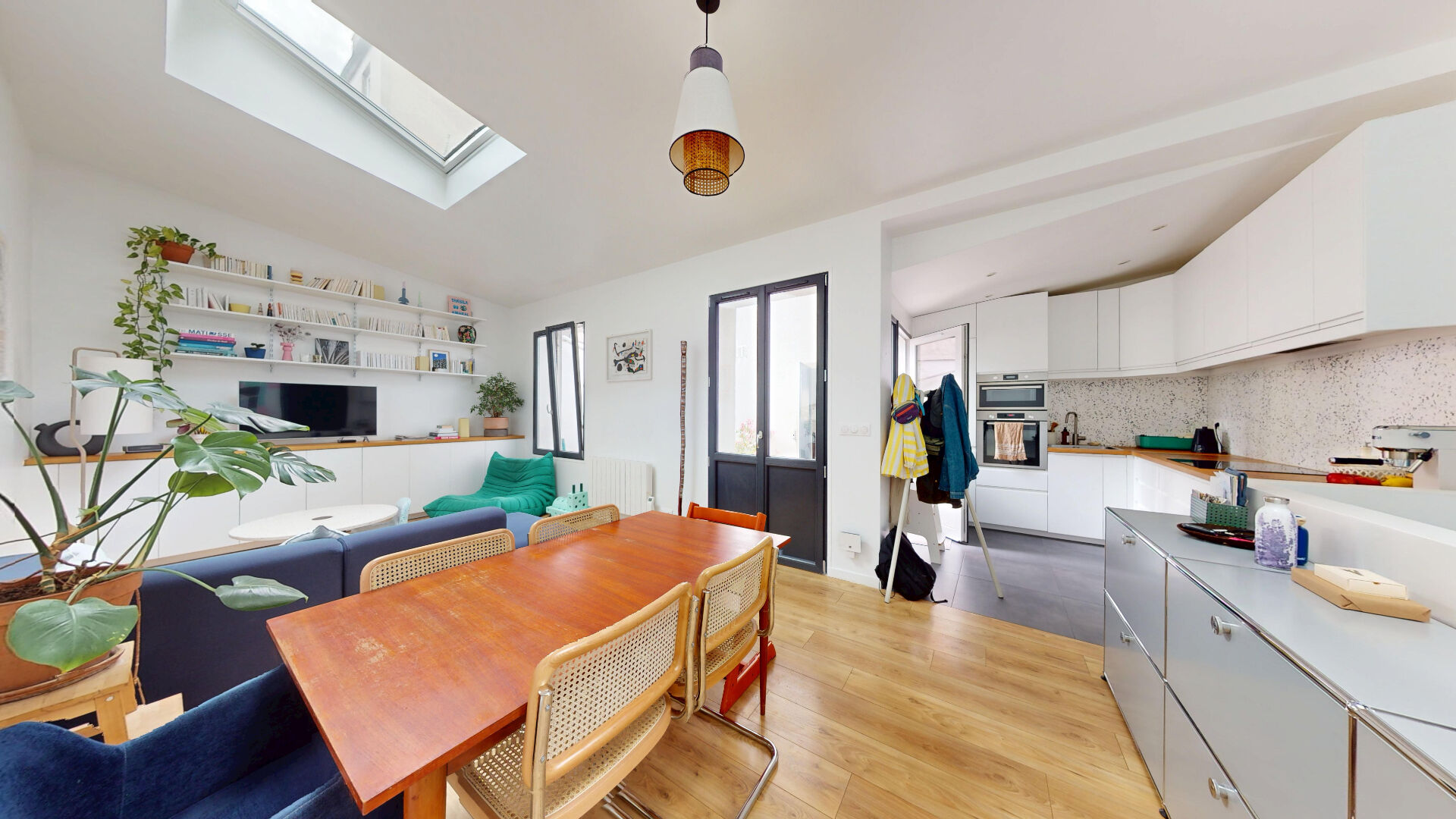 Duplex et sa cour privative