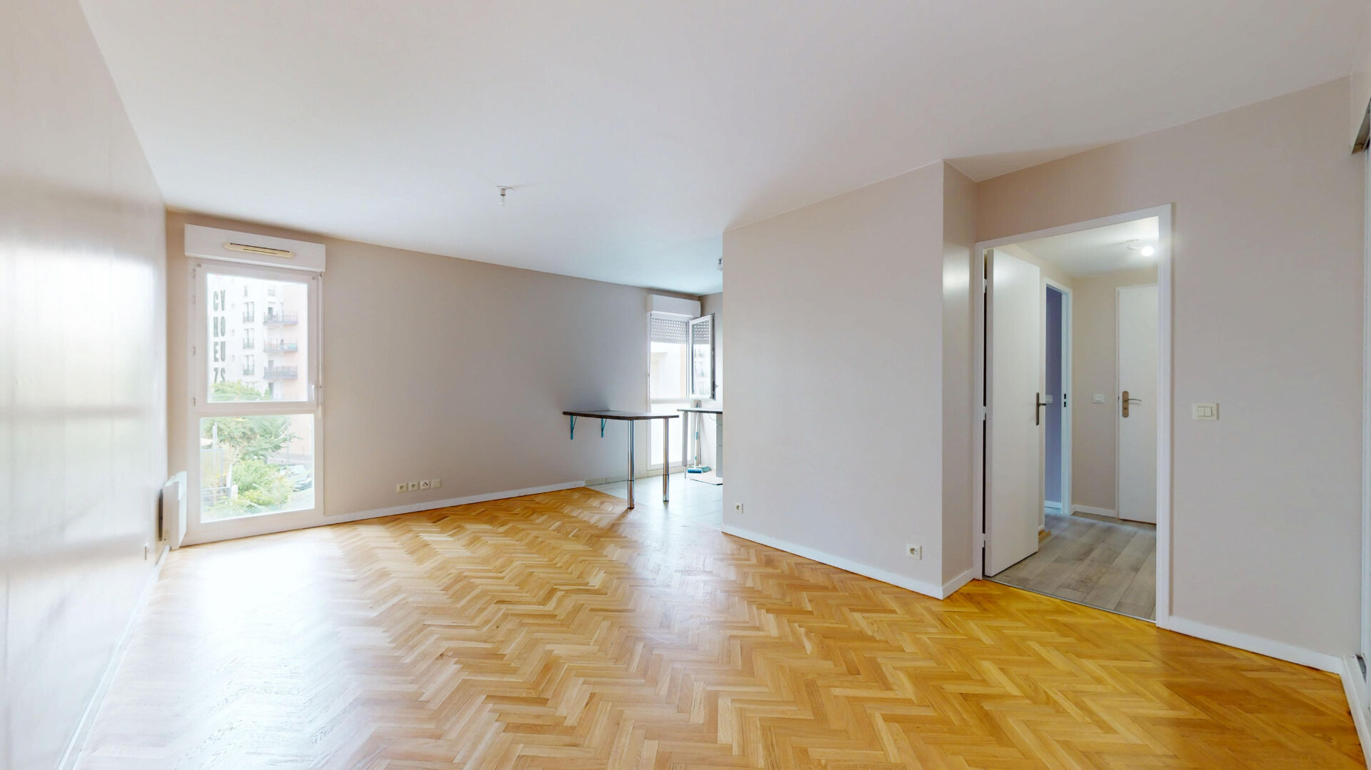 Appartement 2 pièces avec balcon - Allée Isabeau