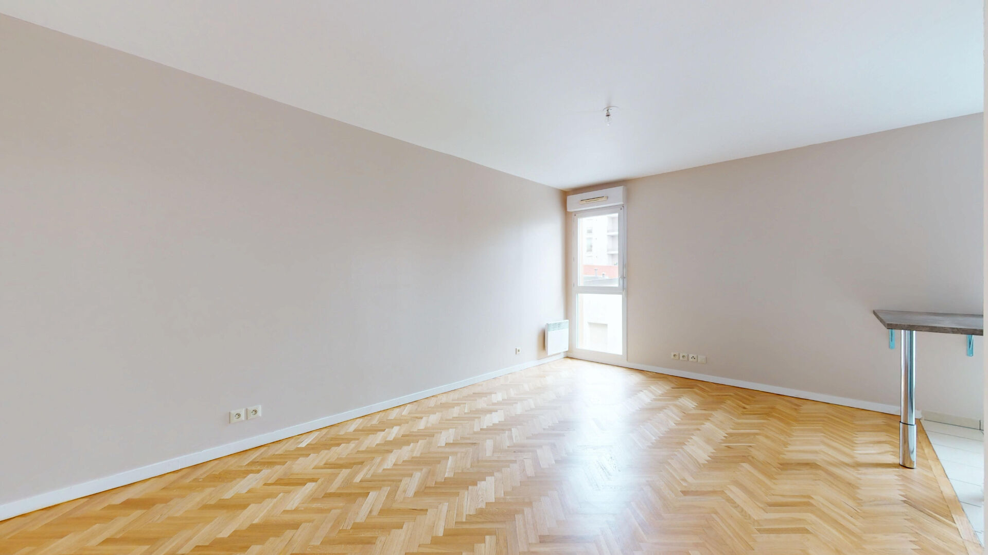 Appartement 2 pièces avec balcon - Allée Isabeau