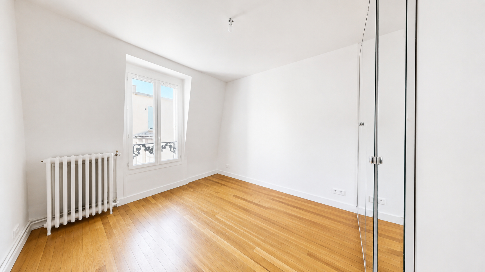 T3 - 55m²  Au coeur des Puces de Saint-Ouen