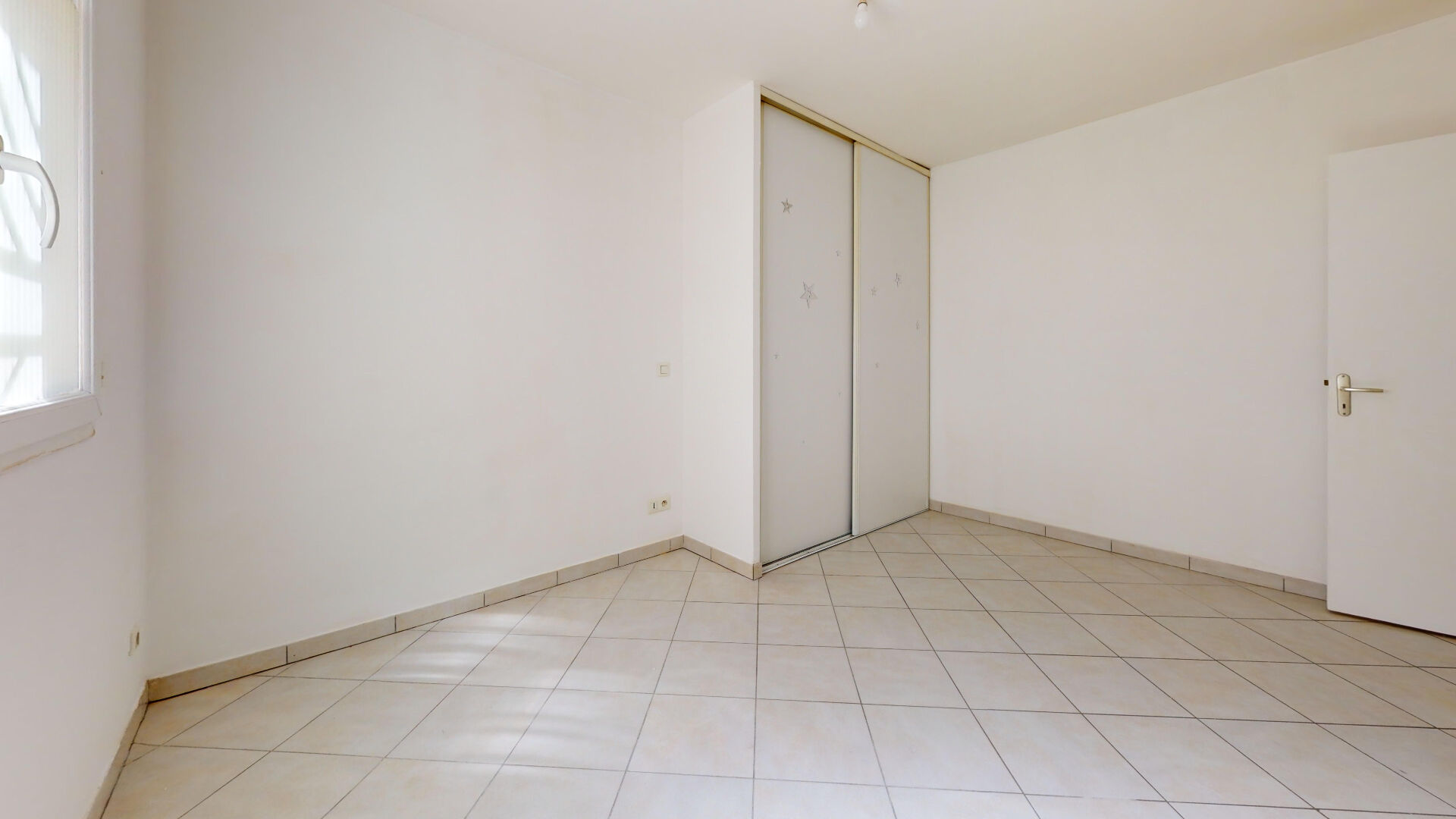 Appartement en rez de jardin Rosiers Biron Saint-Ouen