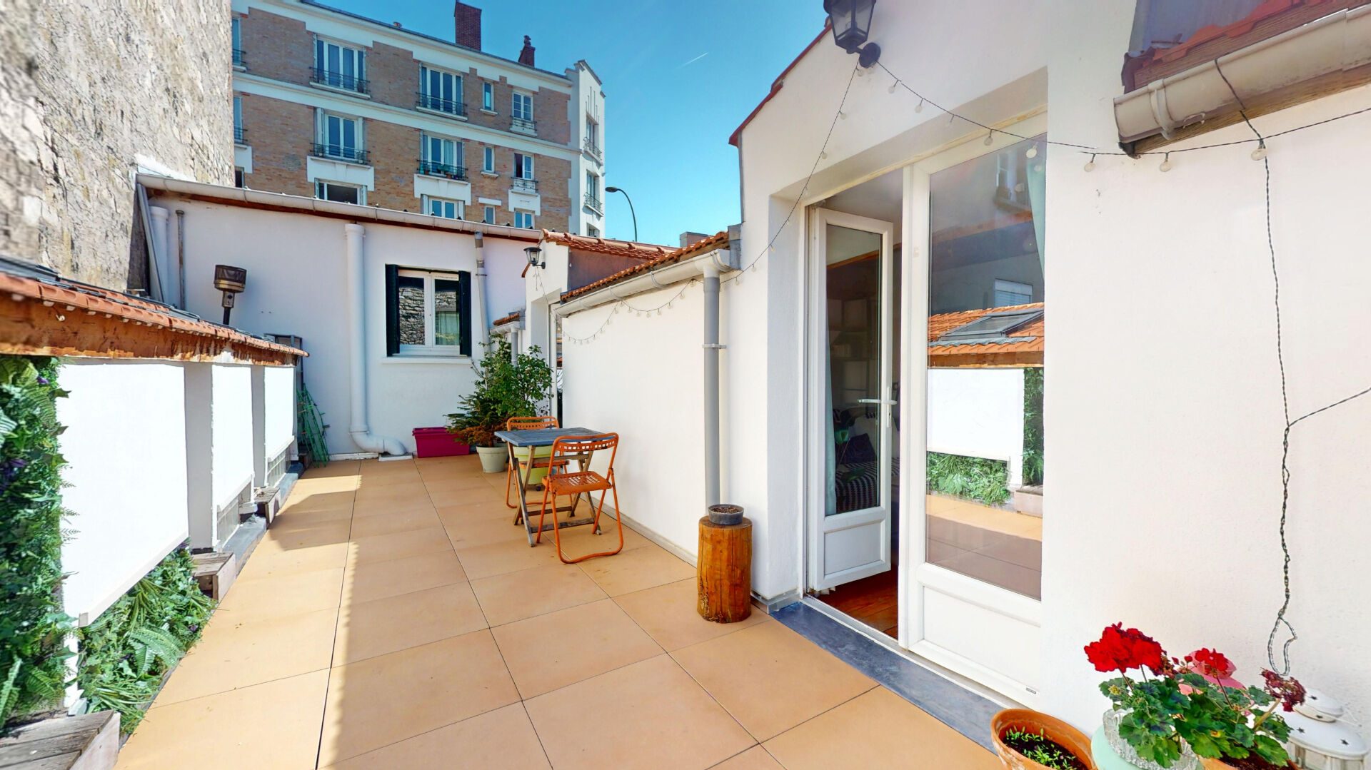 Superbe T2 terrasse rue des rosiers