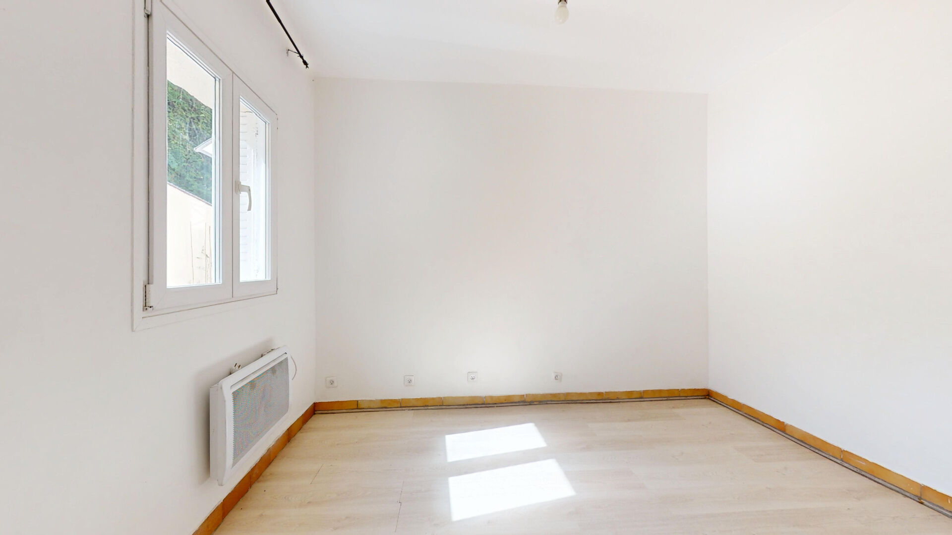 Appartement Aubervilliers 2 pièces 26 m2