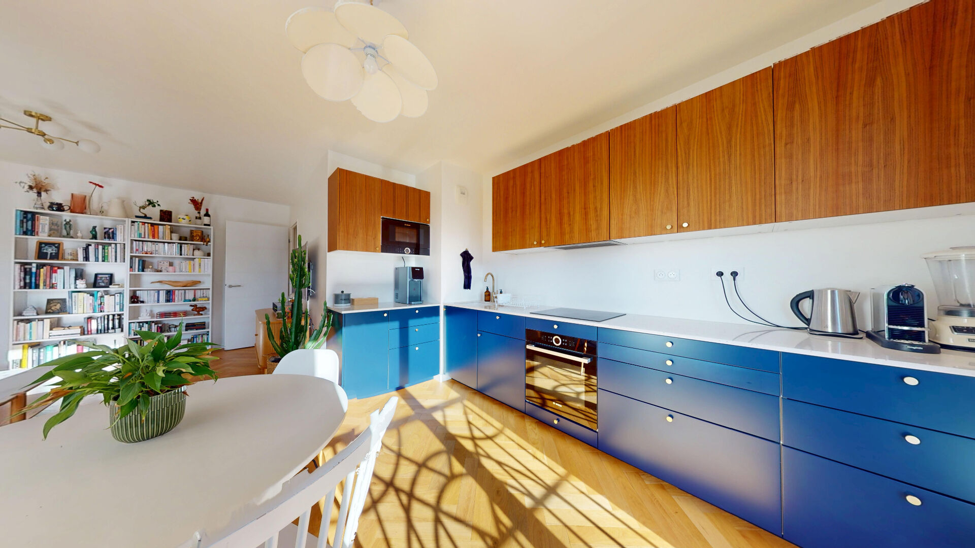 Appartement T3 Coup de coeur  / Docks de Saint-Ouen / Parking / Balcon