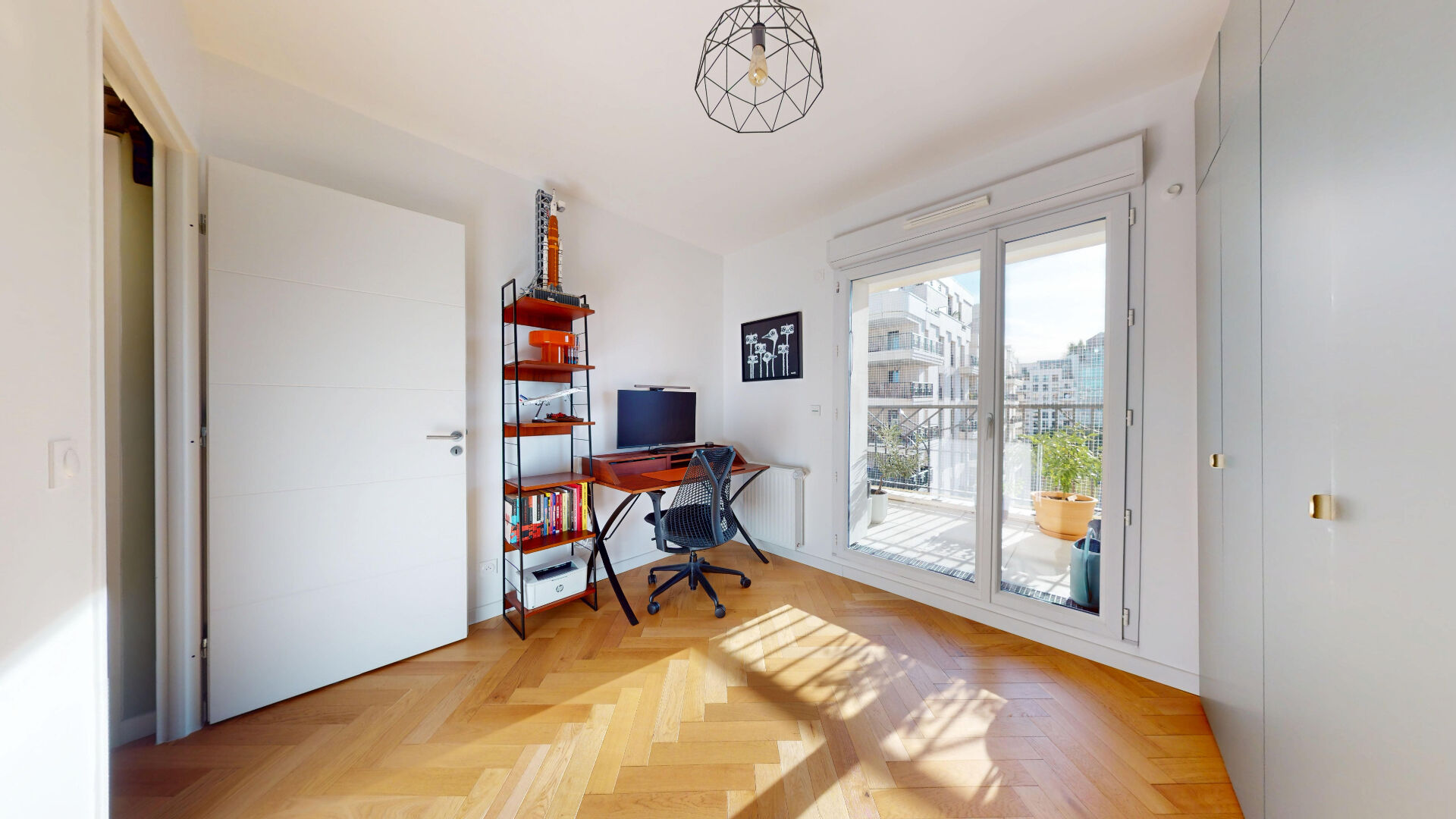 Appartement T3 Coup de coeur  / Docks de Saint-Ouen / Parking / Balcon