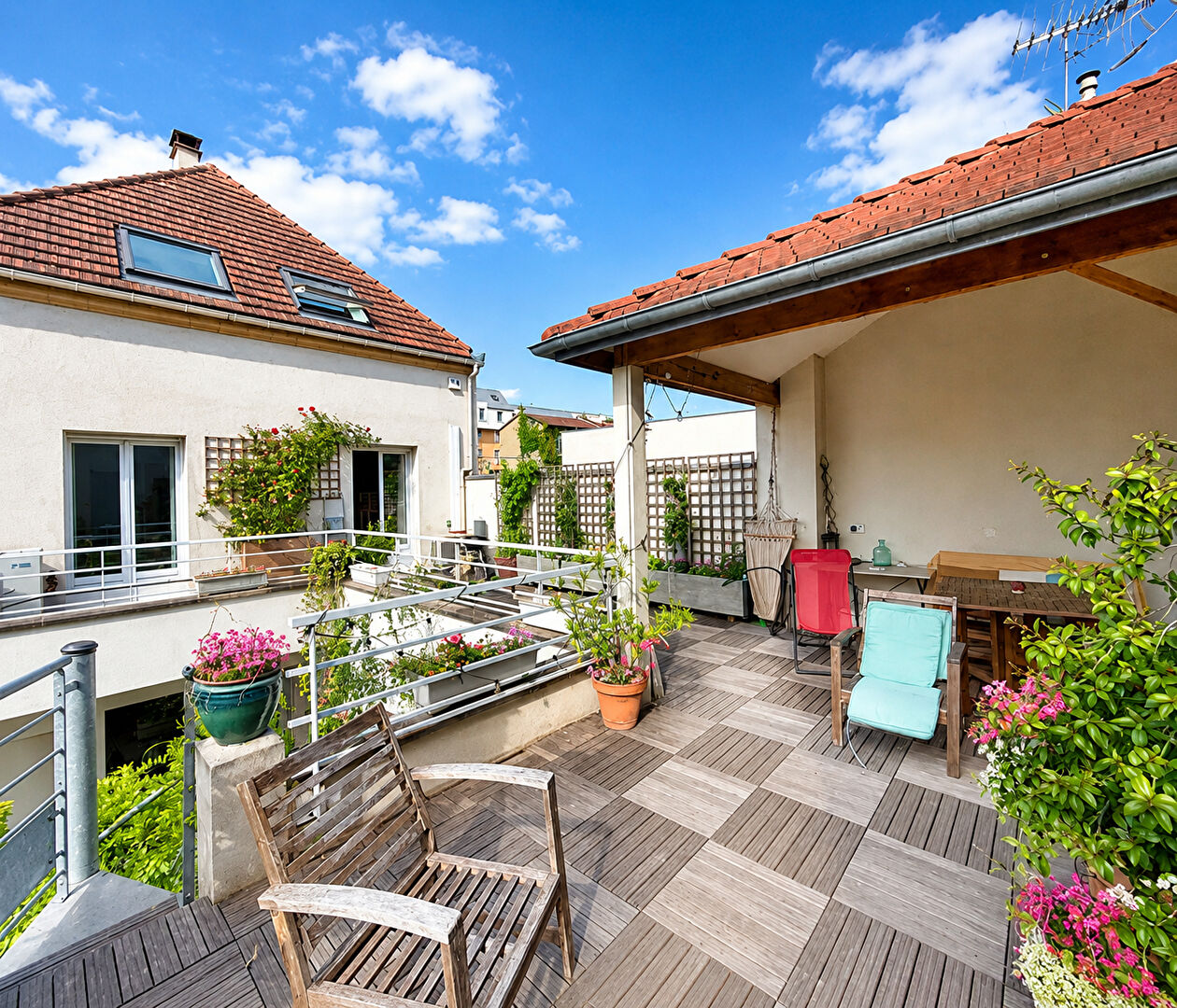 Maison 220 m2 avec terrrasse de 72m² à 4 minutes de Garibaldi